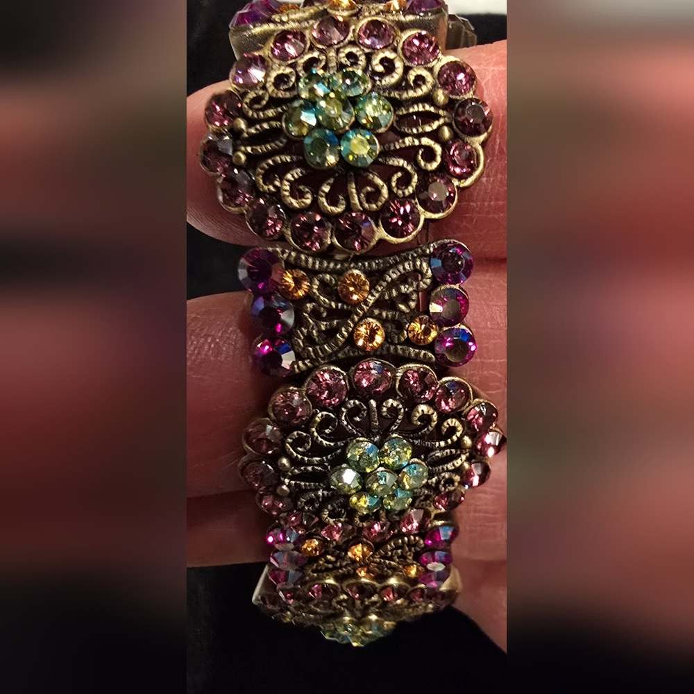 NWOT Joan Rivers stretch bracelet - Picture 5 of 5